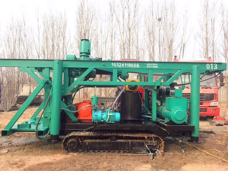 FXZ-200型反循环工程钻机（履带底盘）